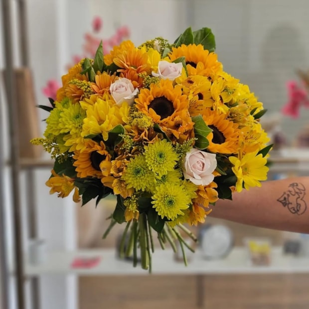 Arranjo Momento de Ouro-3d4f161b-0947-4bf9-8de7-2a51302f5136