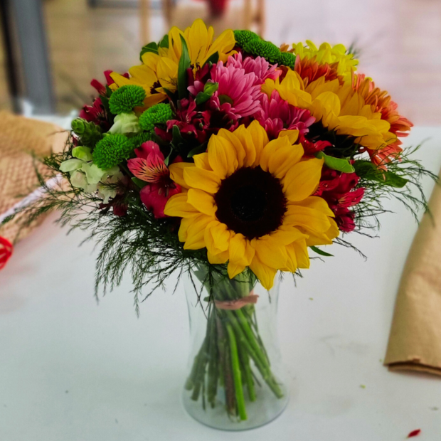 Arranjo Raio de Sol-42c7624f-2a47-4d87-9e07-7db8ac5fd7d0