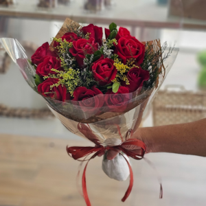 Buquê 12 Rosas Vermelhas