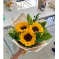 Buquê 3 Girassóis-738bf758-2cd0-404a-ab9d-20b25880a512